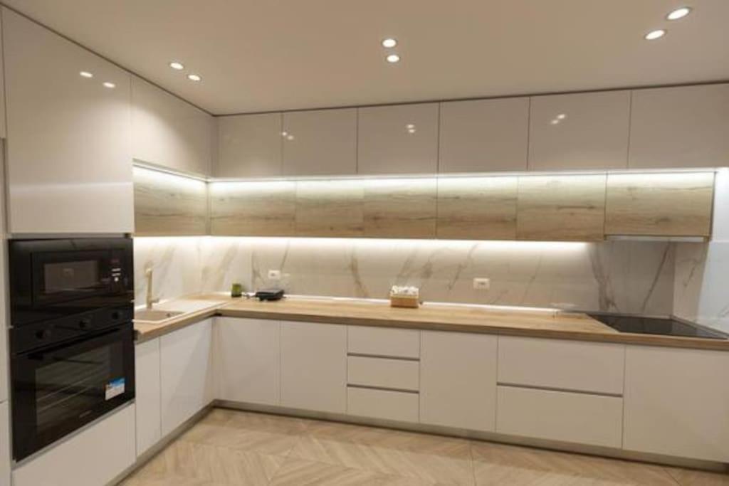 Villa Beautiful & Luxurious Vlore